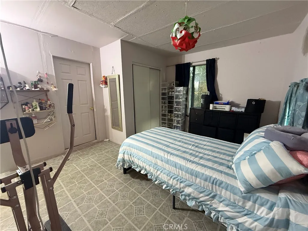 6491 Thunder Bay Trail, Jurupa Valley, California 92509 home-pic-9